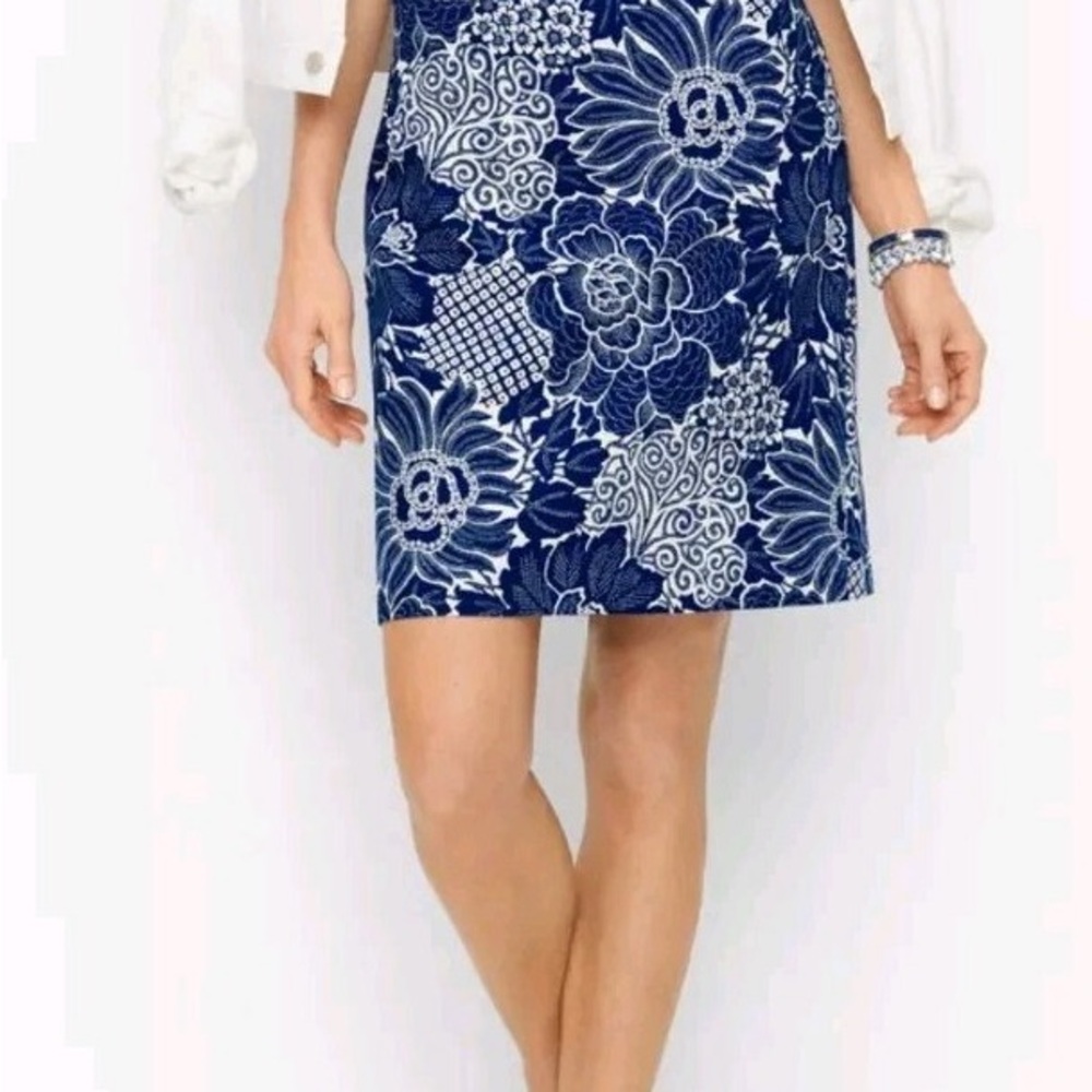 Talbot’s Canvas A-line Floral Blue Skirt